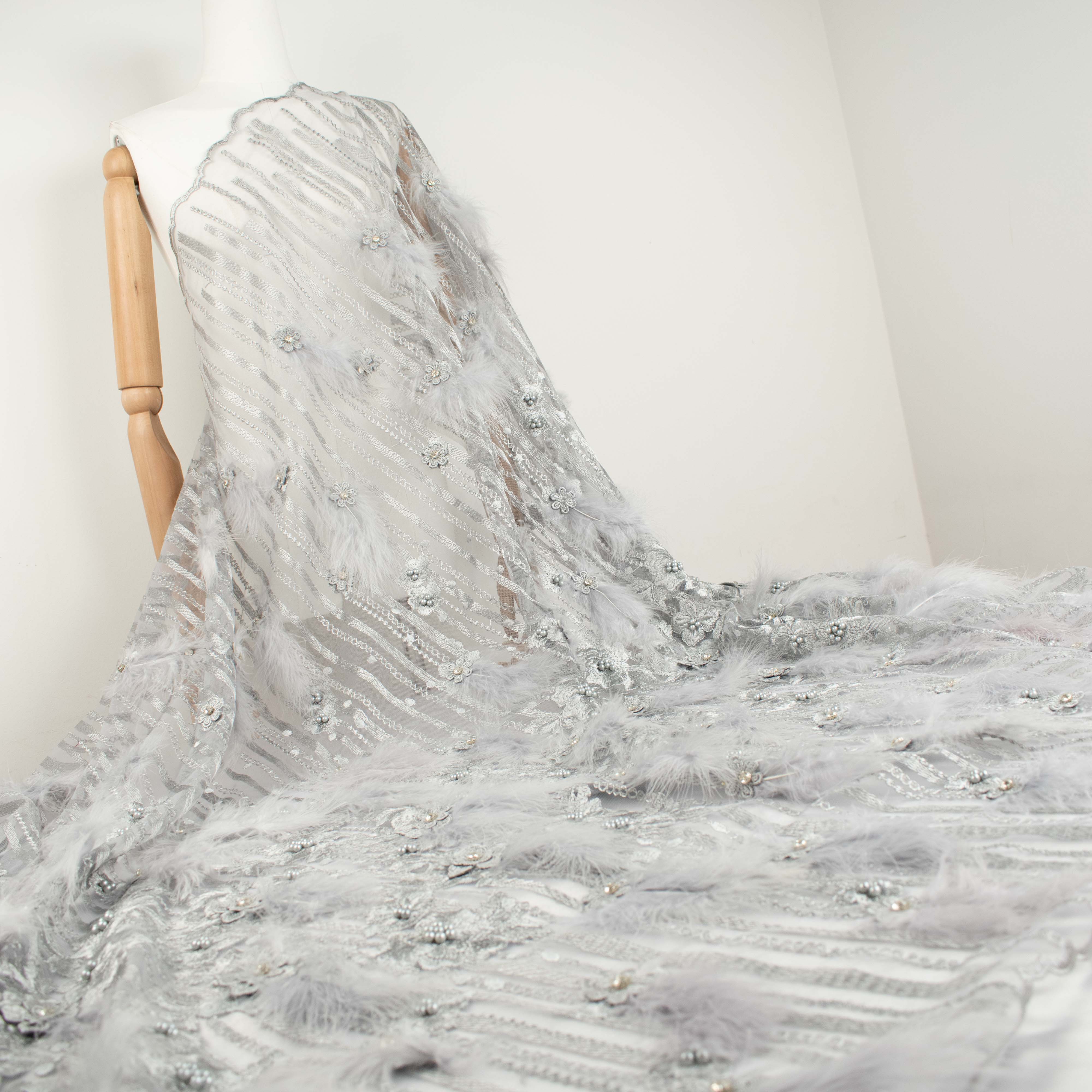 Diamante Feather 3D Flower Lace Silver