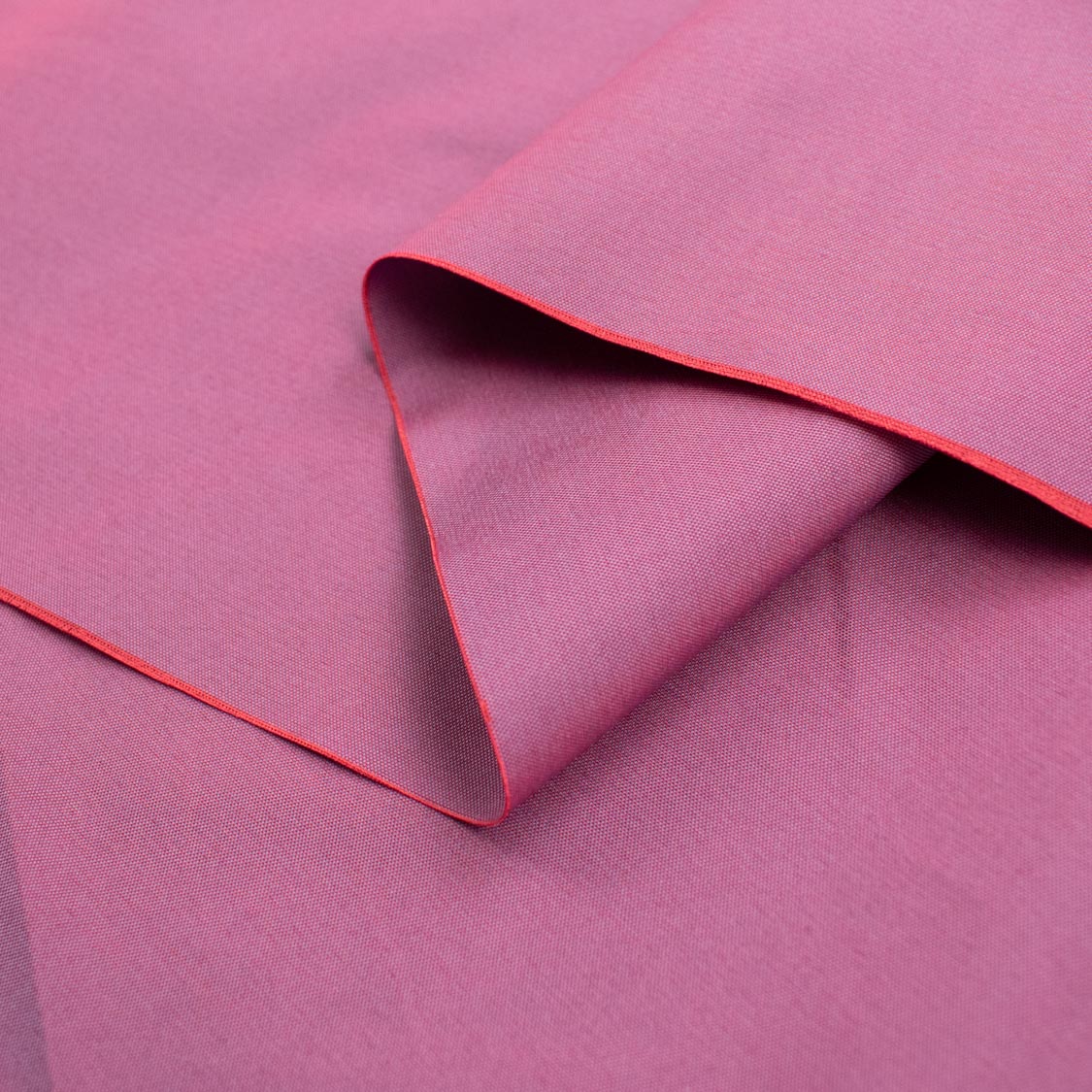 Explorer Plain Taffeta 320cm Wide