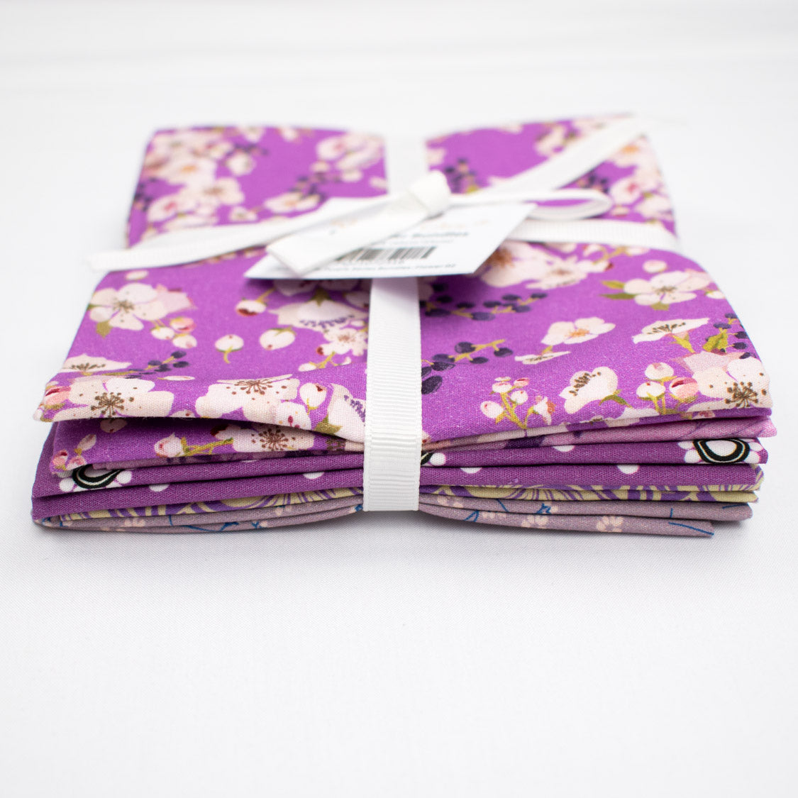 Printed Fat Quarter Bundles Old World Purple Series-Flower 02