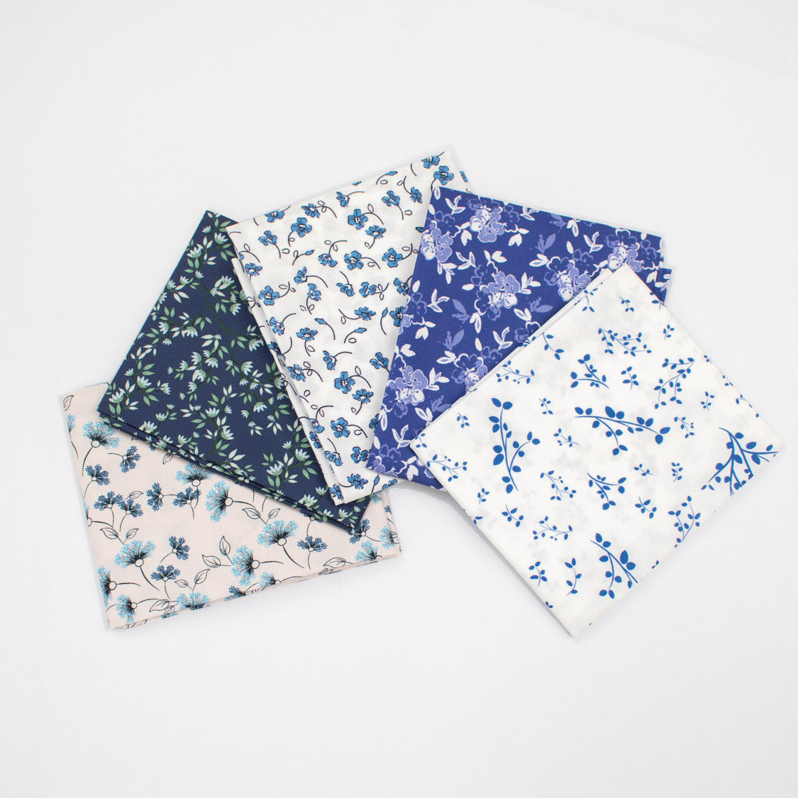 Printed Fat Quarter Petite Studio Series-Blue