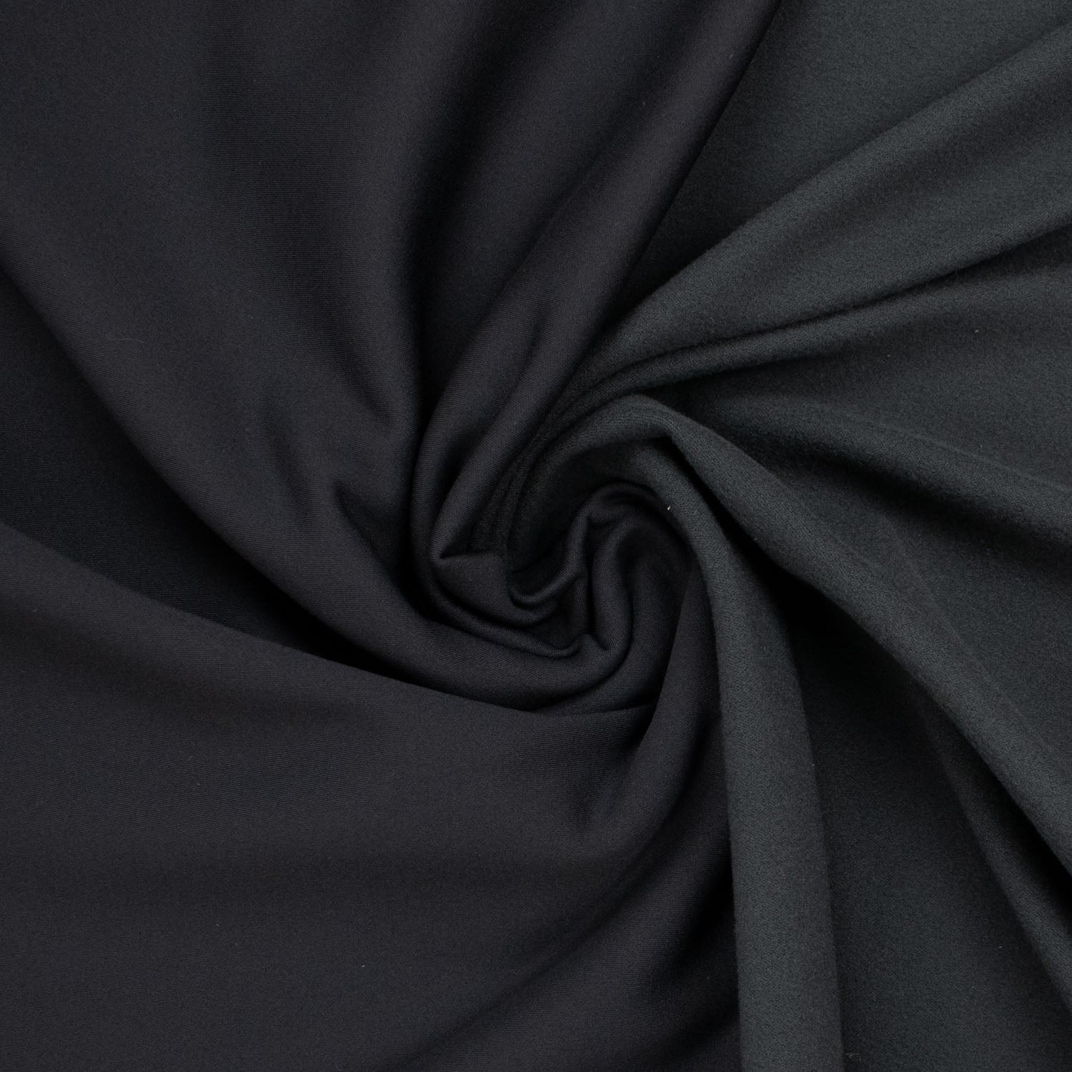 Light Weight Tracksuiting