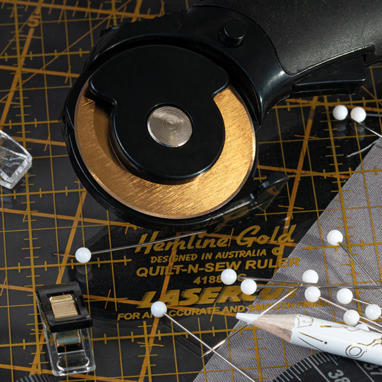 Hemline Gold 45mm Rotary Cutter