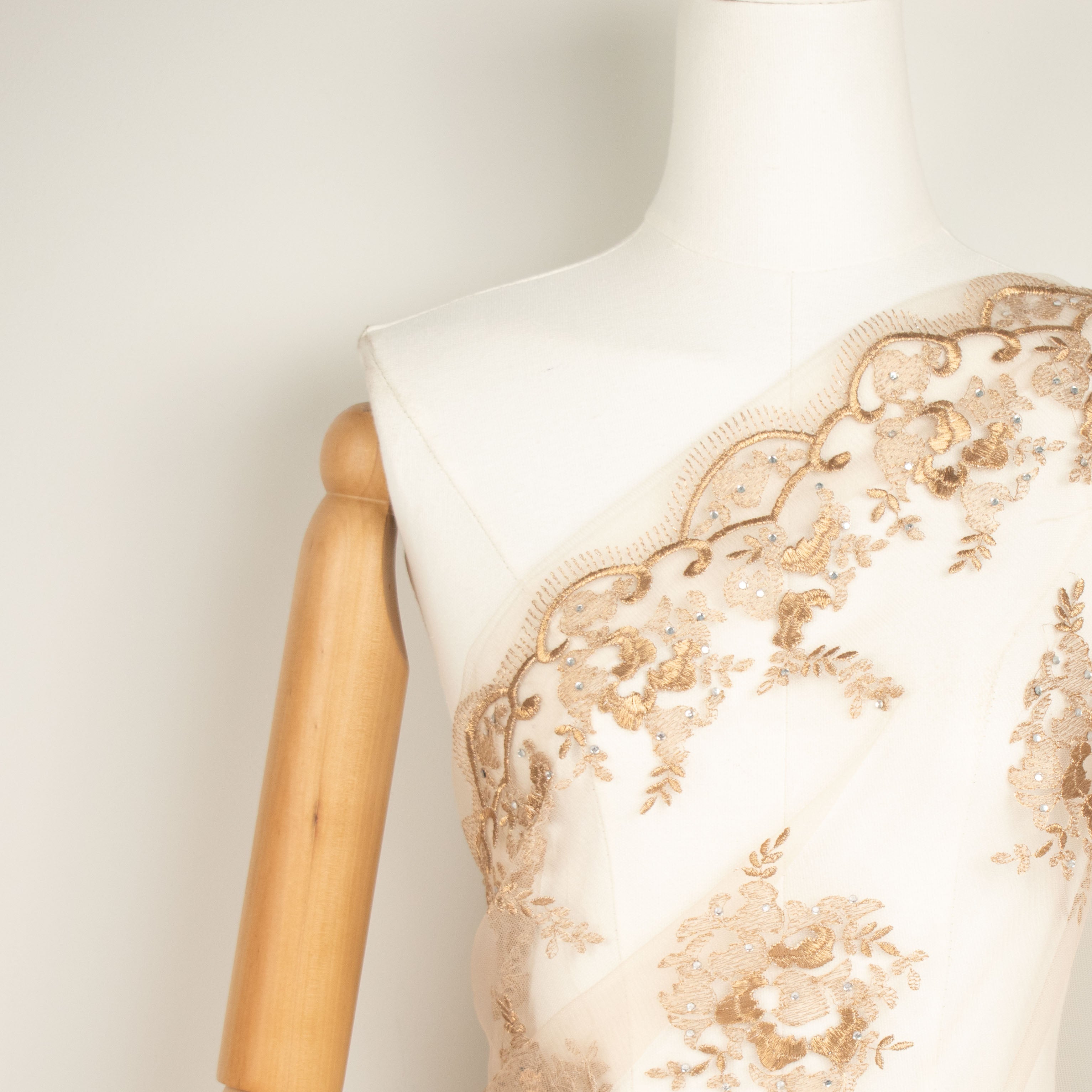 Metallic Diamante Embroidery Lace Gold