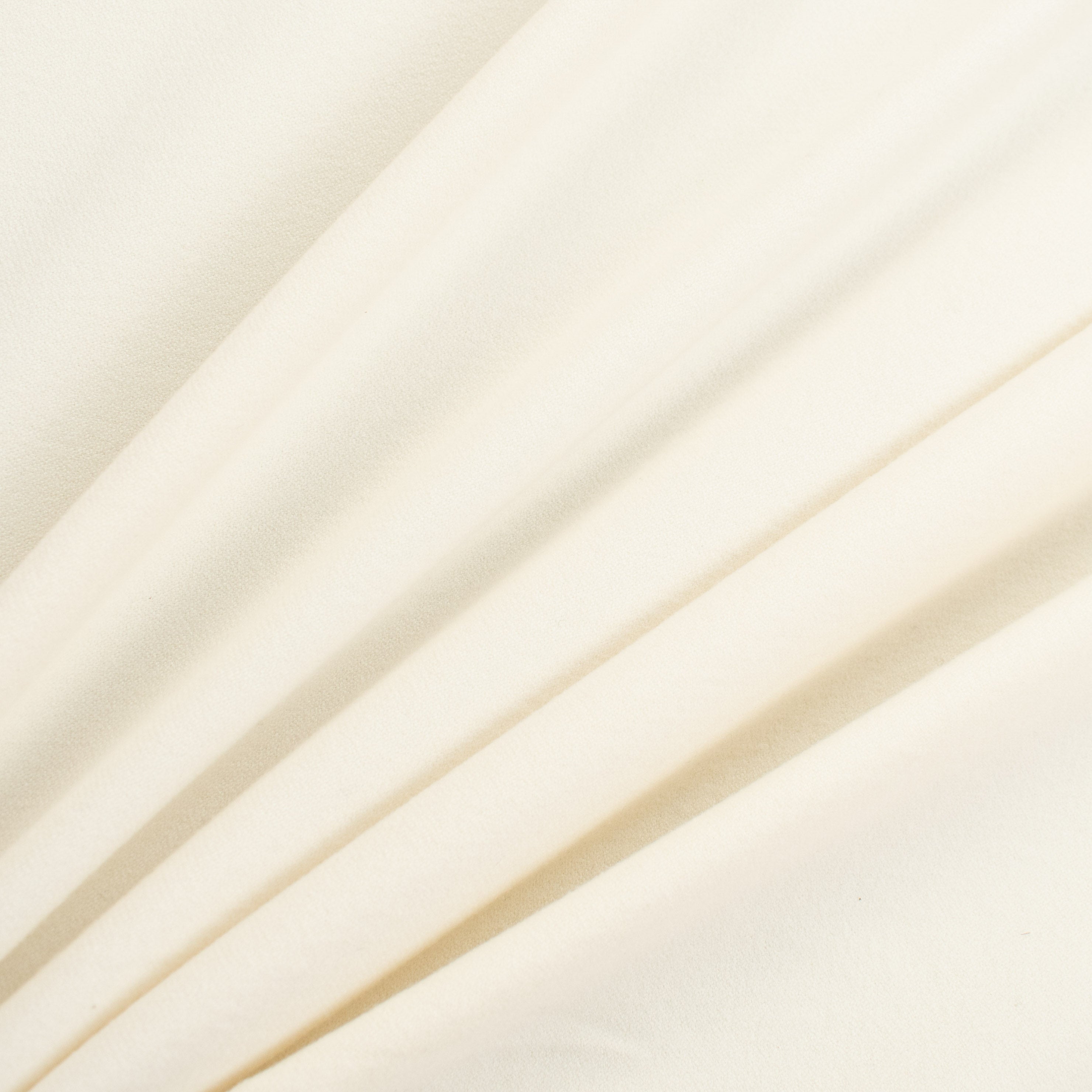 Heavy Interlock Cream 135CM