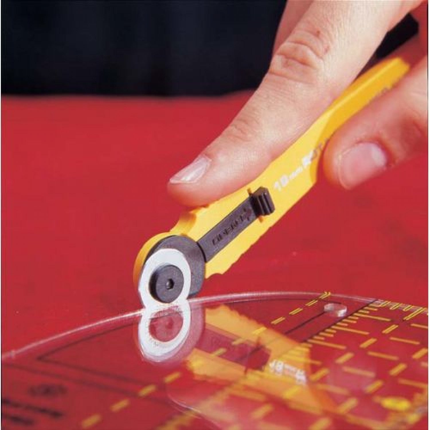 OLFA 18mm Rotary Cutter Stainless Steel Blade