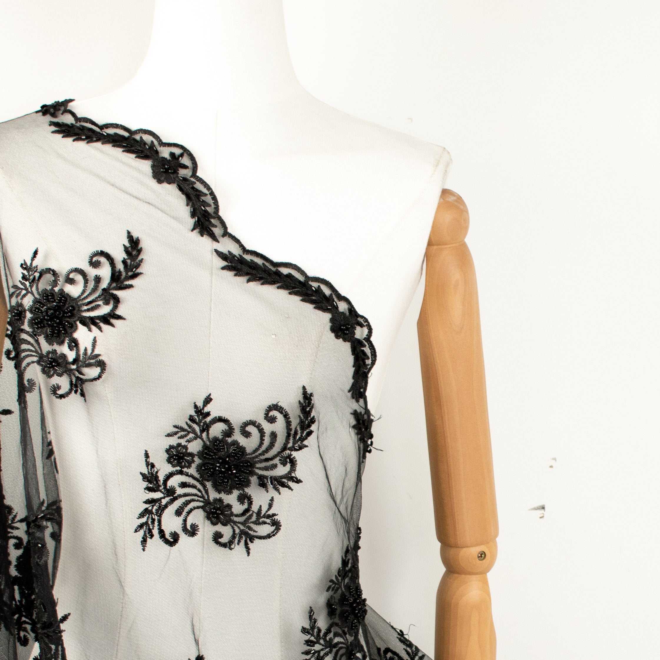 Pearl Beaded Flower Embroidery With Guipure Lace Black