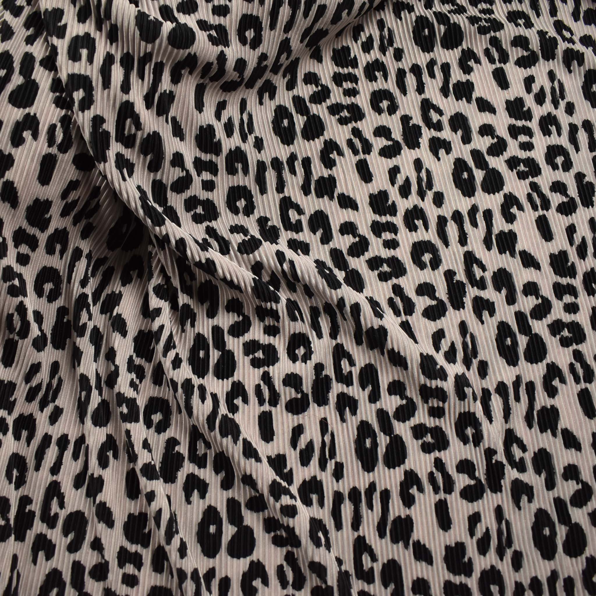 Pleated Leopard Spot Prints SS-29346 Beige