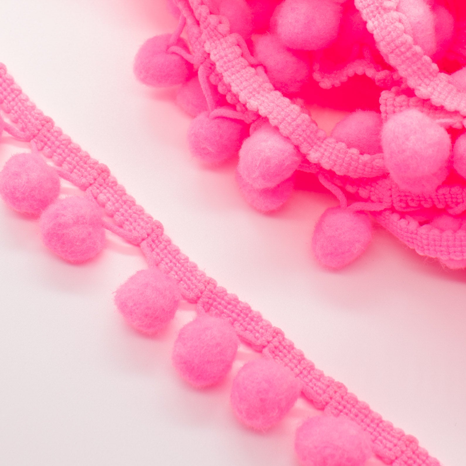 Pom Pom Fringe Tape
