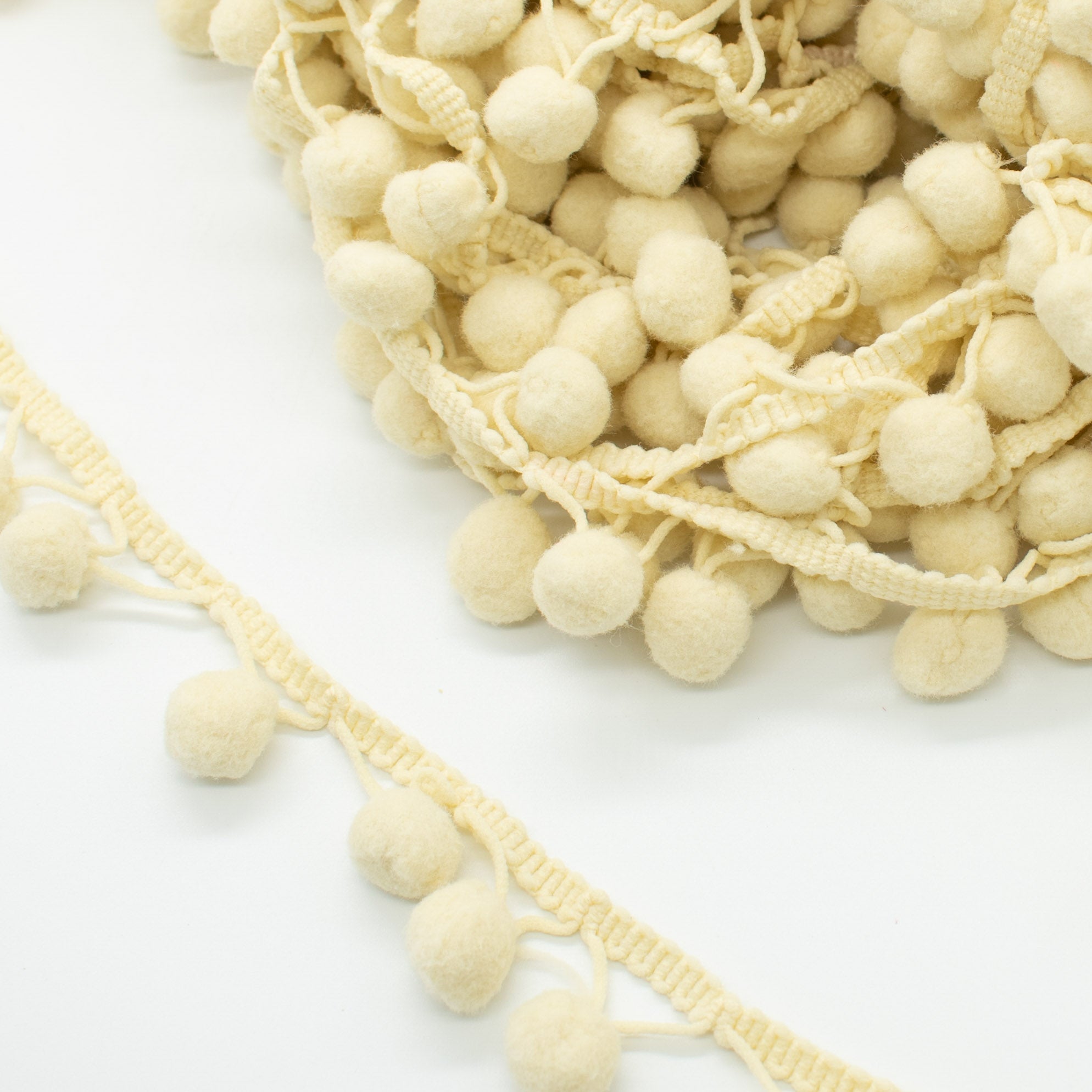 Pom Pom Fringe Tape