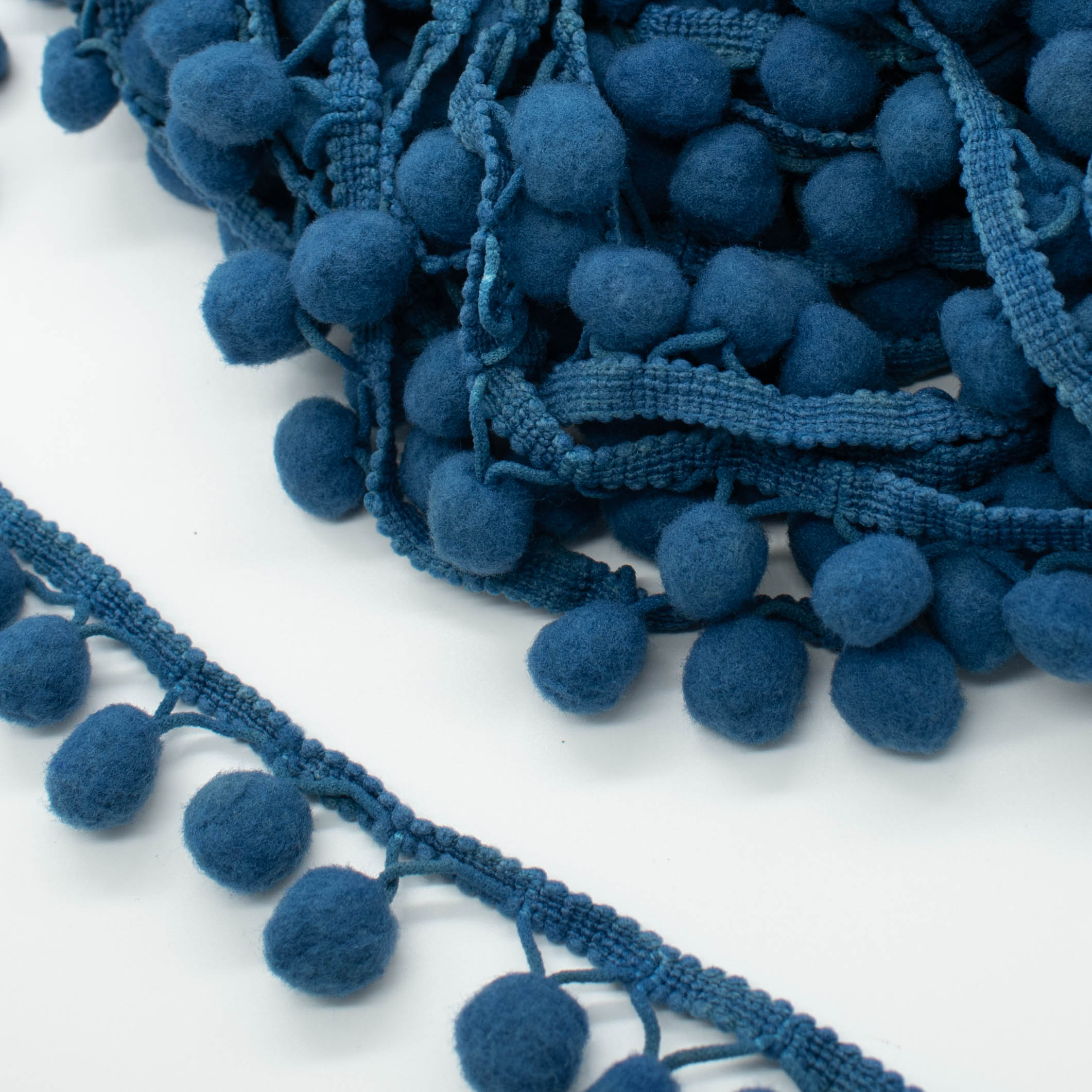 Pom Pom Fringe Tape