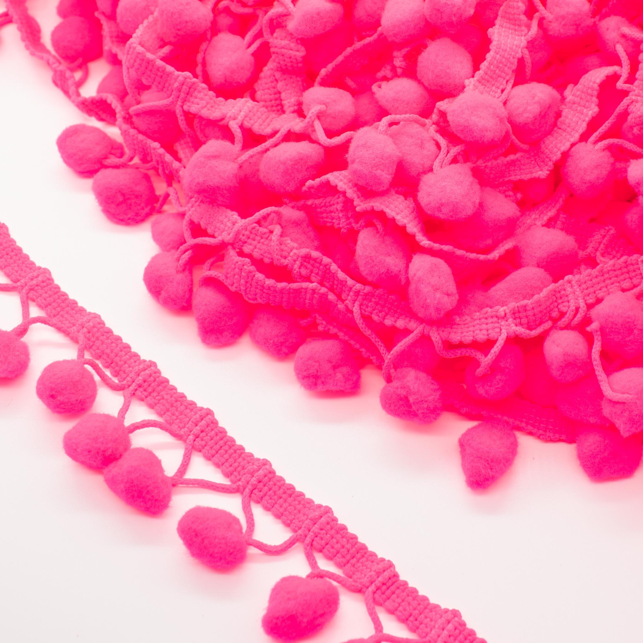 Pom Pom Fringe Tape