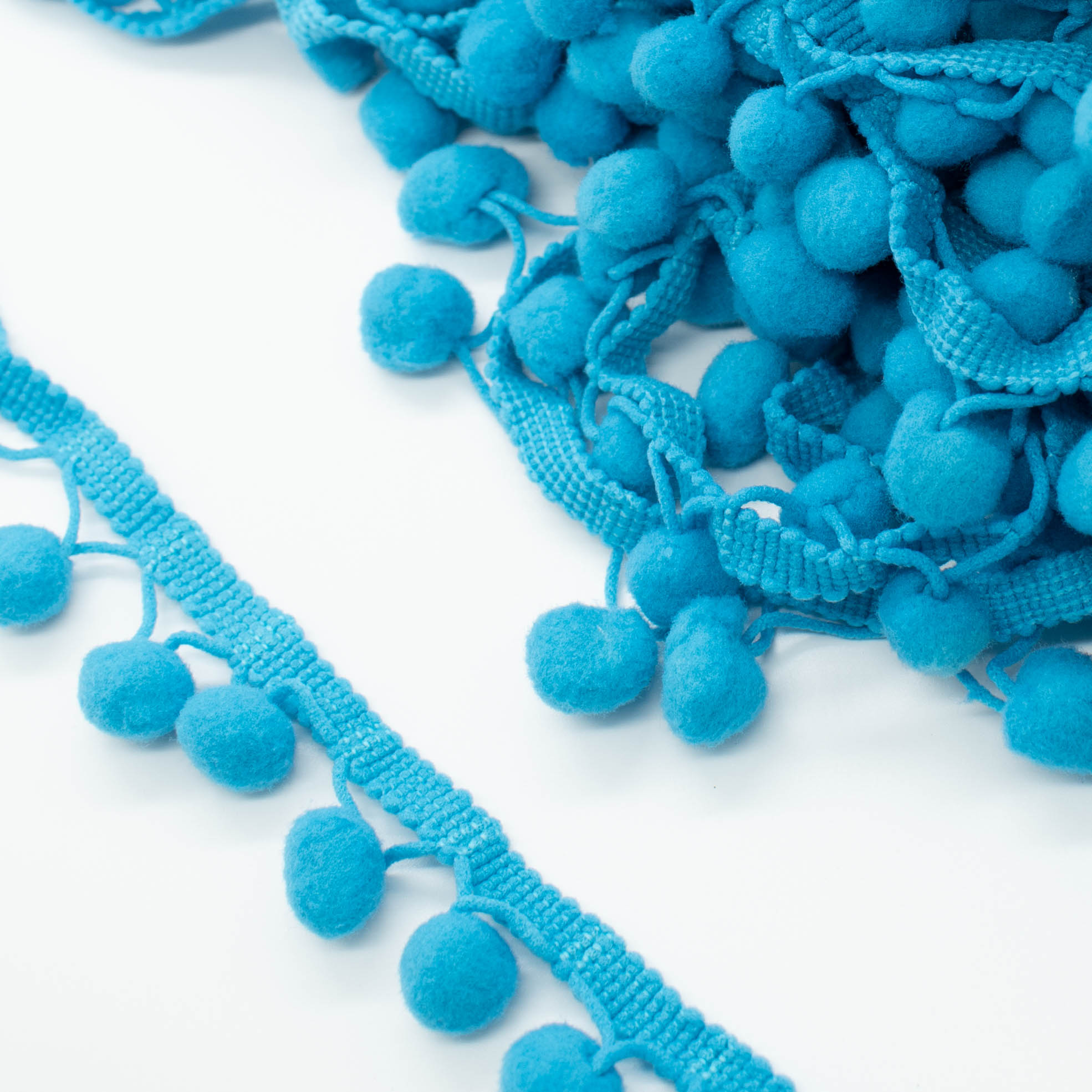 Pom Pom Fringe Tape
