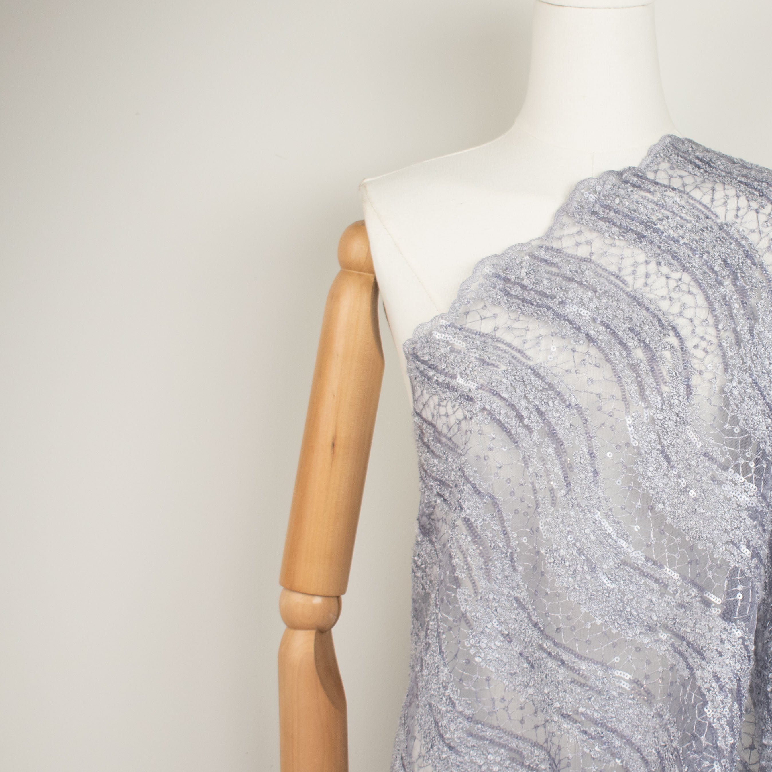 Sequin Boucle Lace Lilac