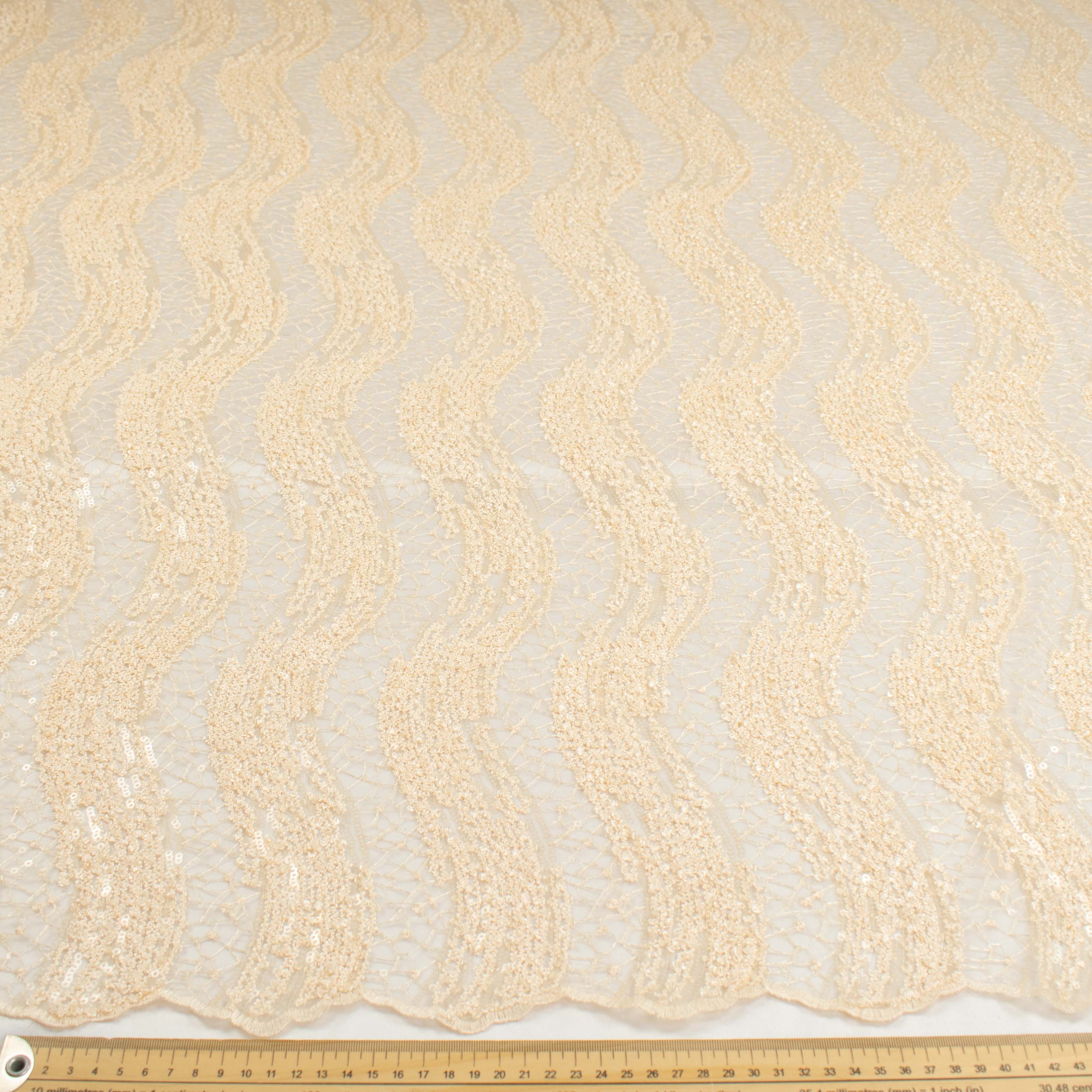 Sequin Boucle Lace Cream