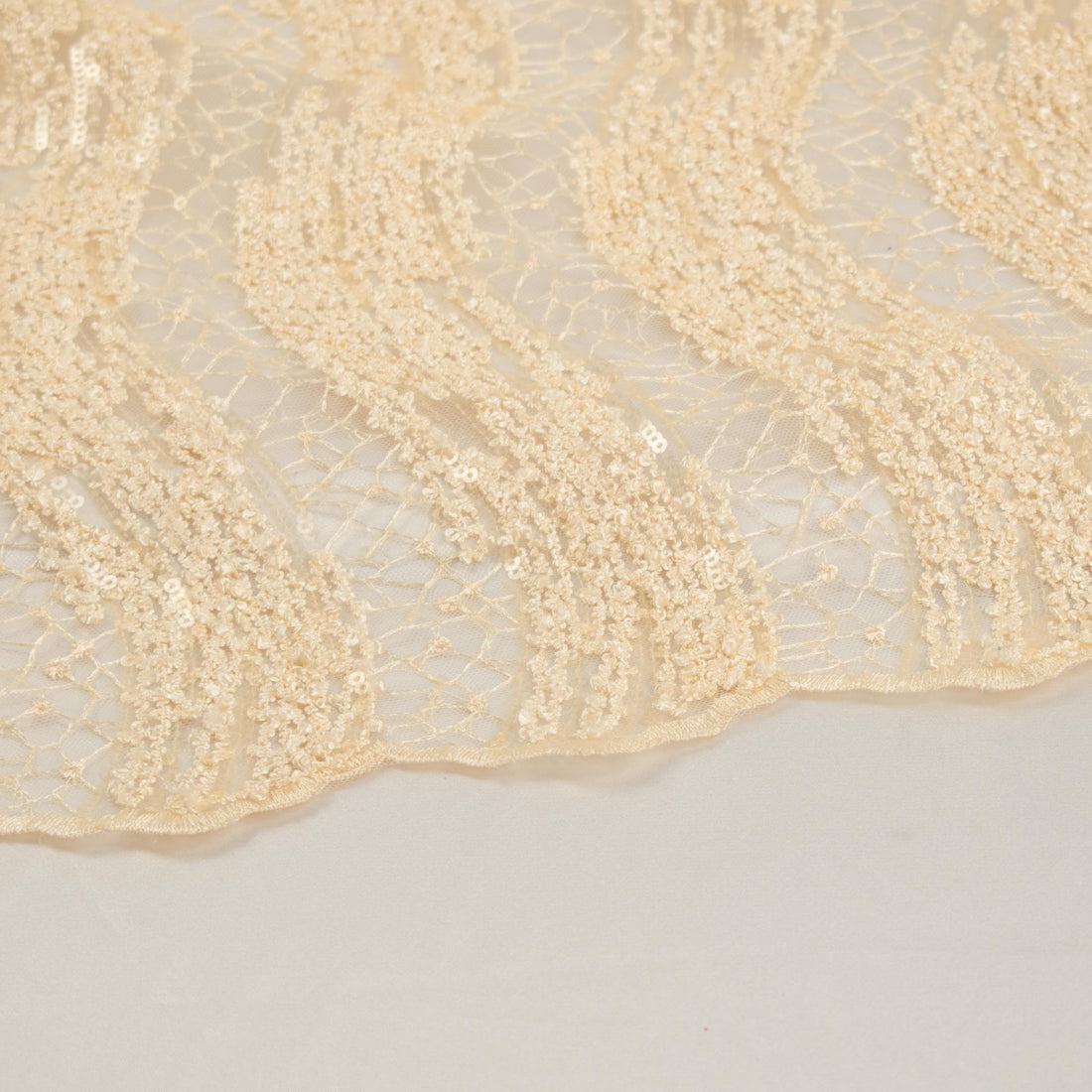 Sequin Boucle Lace Cream