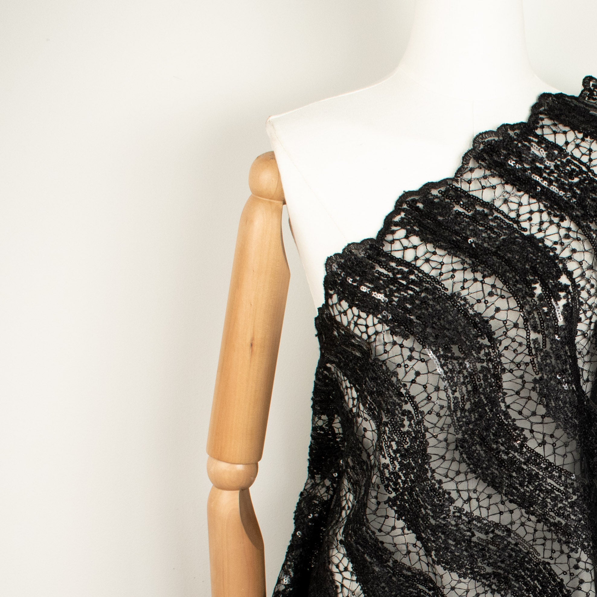 Sequin Boucle Lace Black