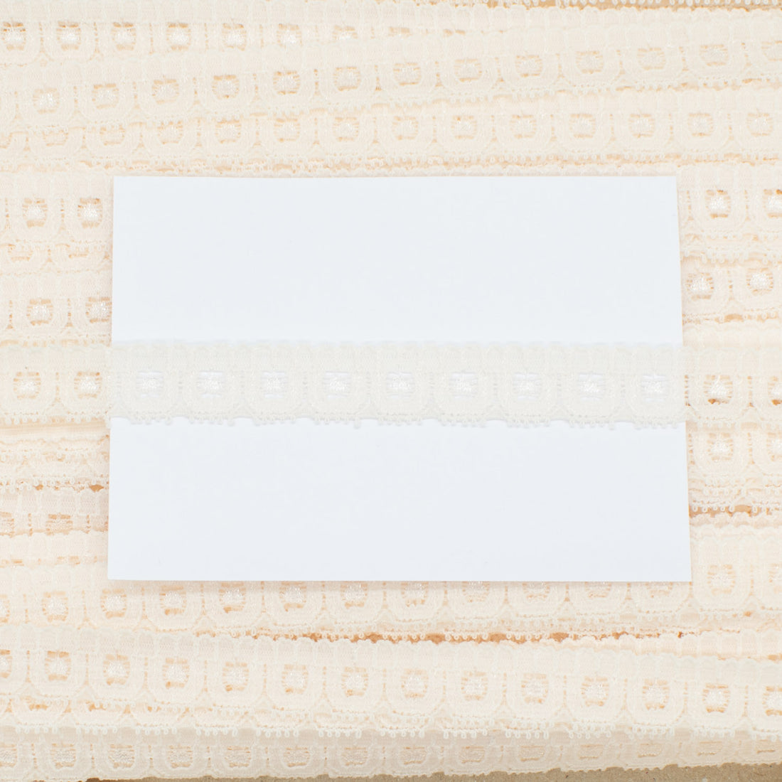 Stretch Lace Trim 15mm Design-81