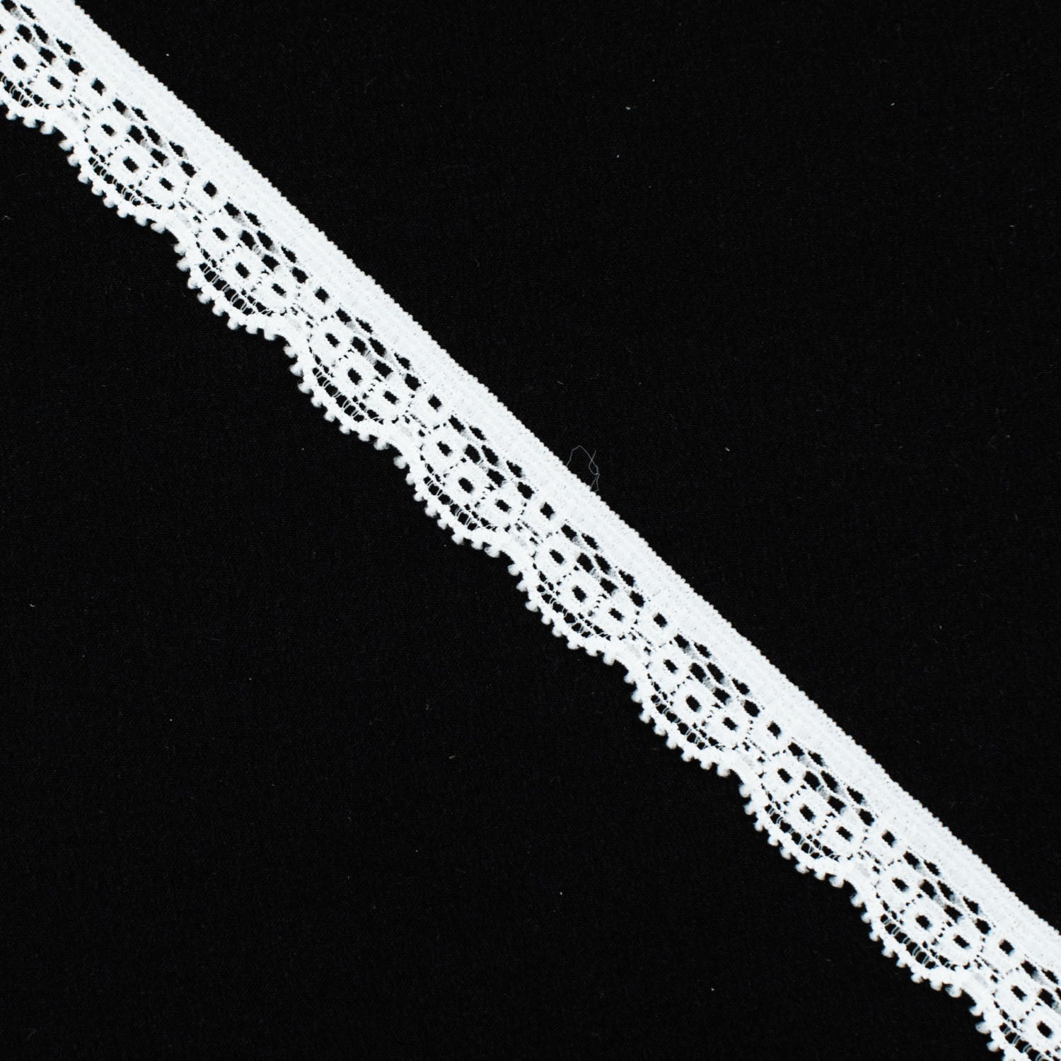 Stretch Raschel Lace Trim 15mm Design-K0 White
