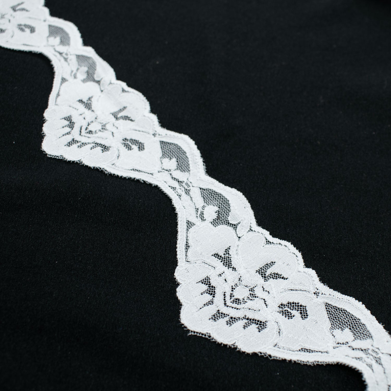 Stretch Raschel Lace Trim 60mm Design-TR White