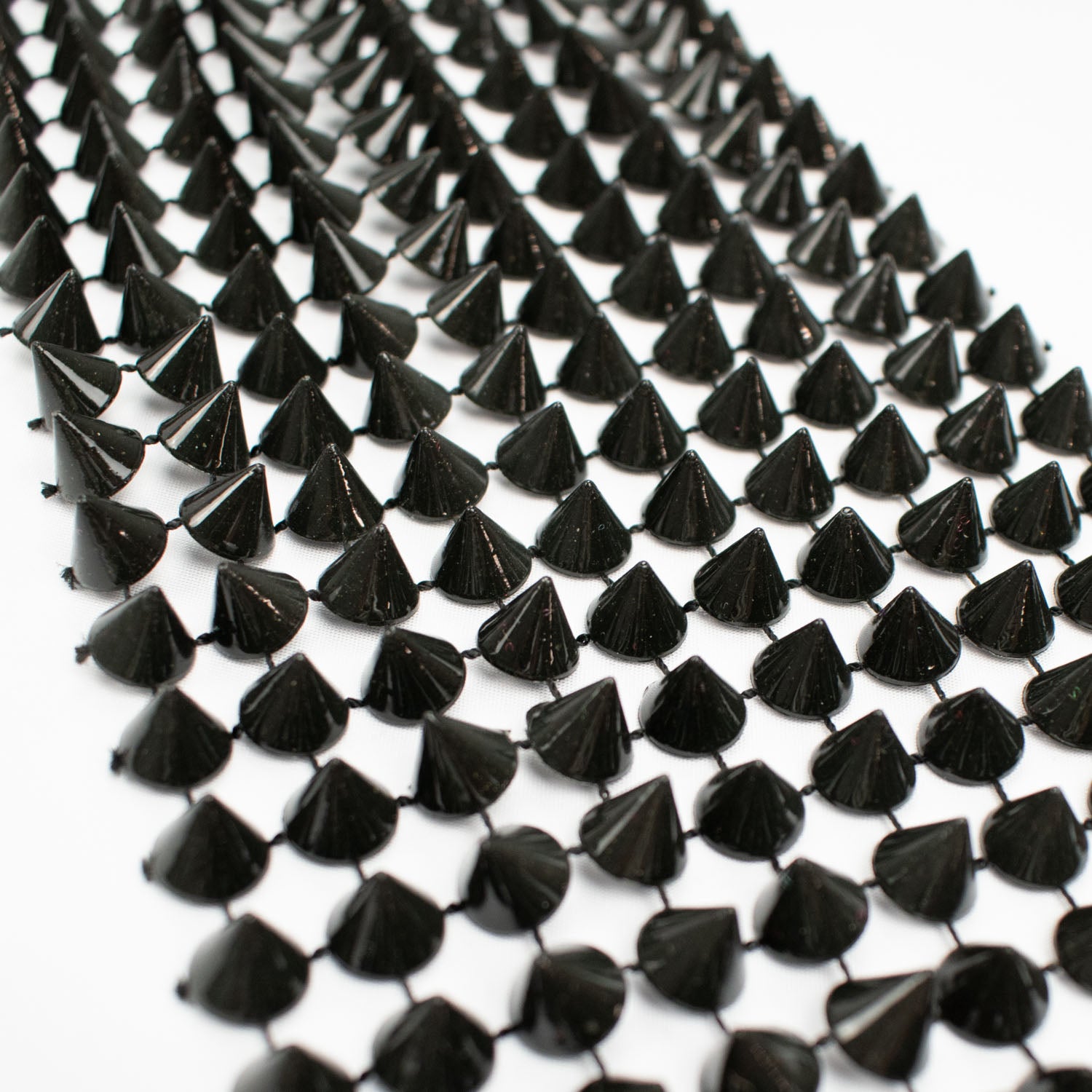 Pointed Stud Trim 11CM