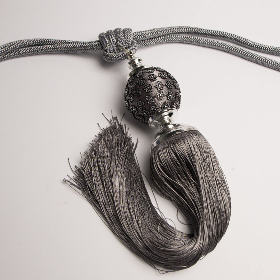 Curtain Tassel Tie Back – Design 12