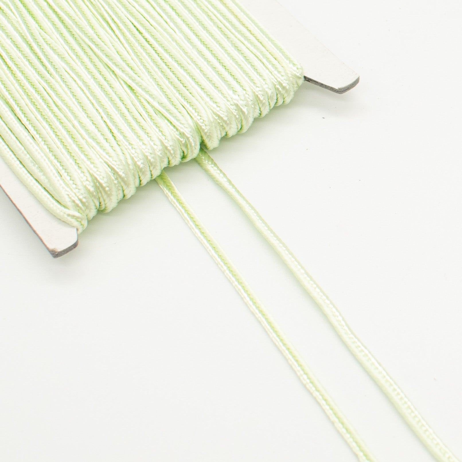 Tiny Cord/Soutache Russia Braid