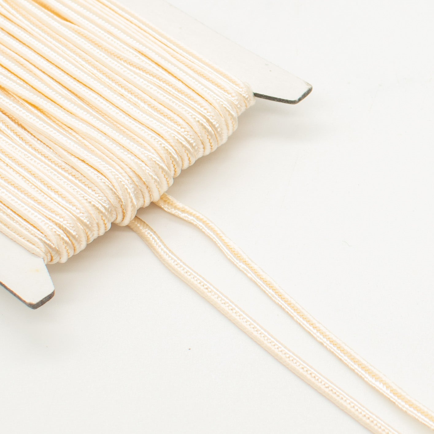 Tiny Cord/Soutache Russia Braid