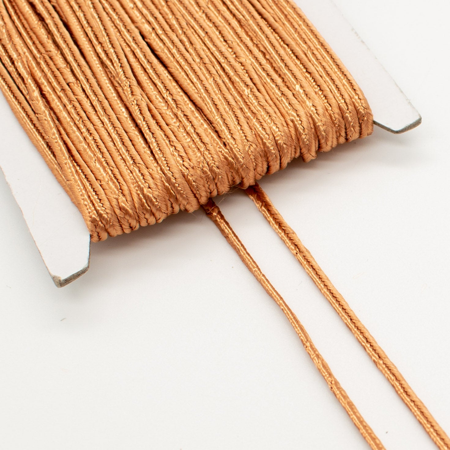 Tiny Cord/Soutache Russia Braid