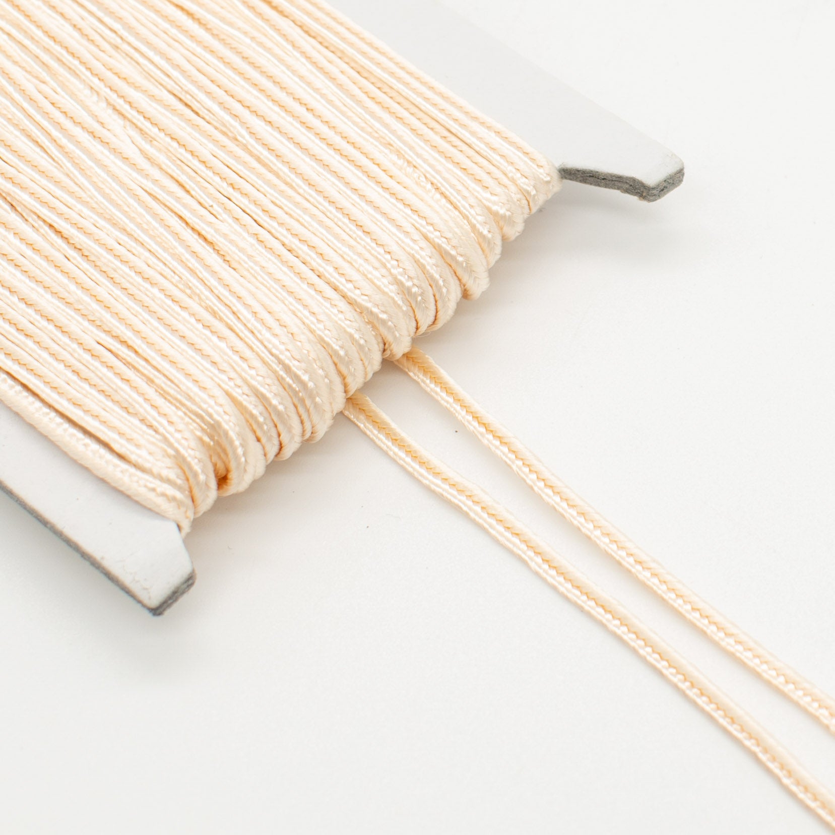 Tiny Cord/Soutache Russia Braid