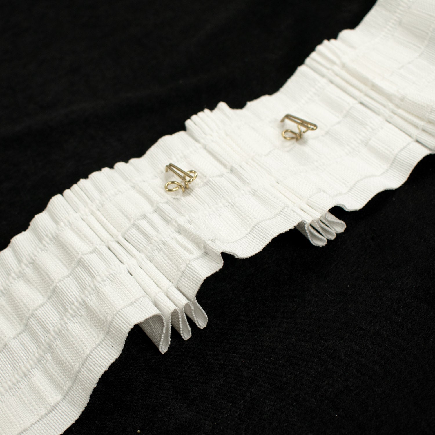 Triple Pinch Pleat Curtain Tape on String 9CM