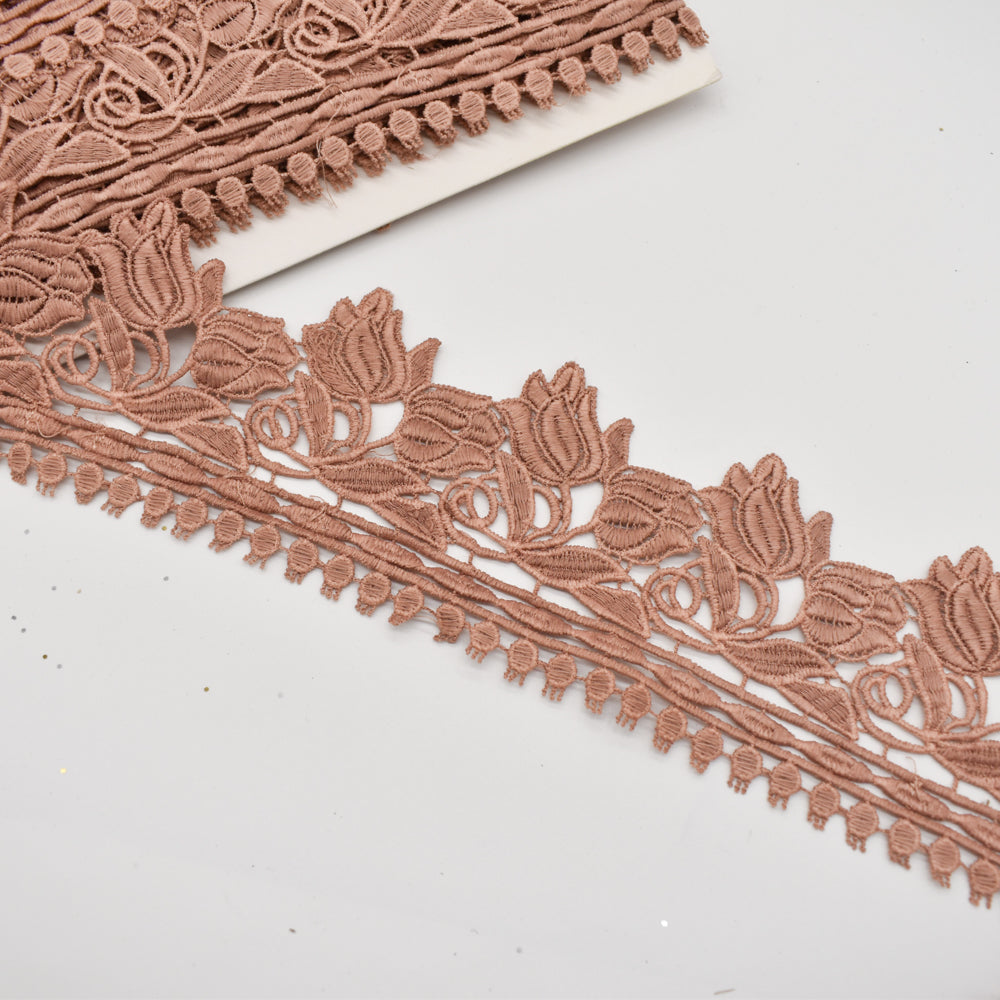 Tulip Guipure Lace Trim 8cm