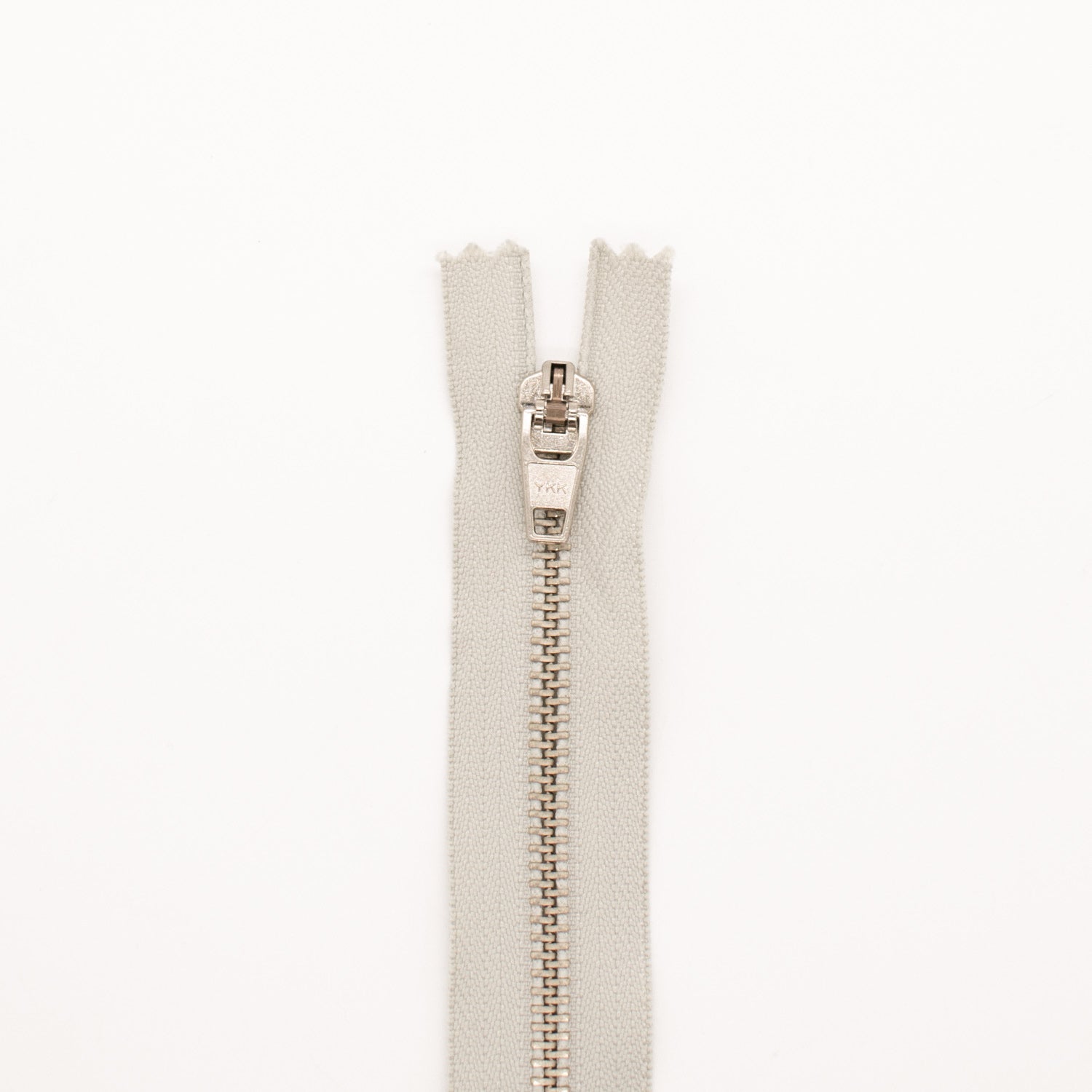 YKK Closed End Metal Zip 20CM