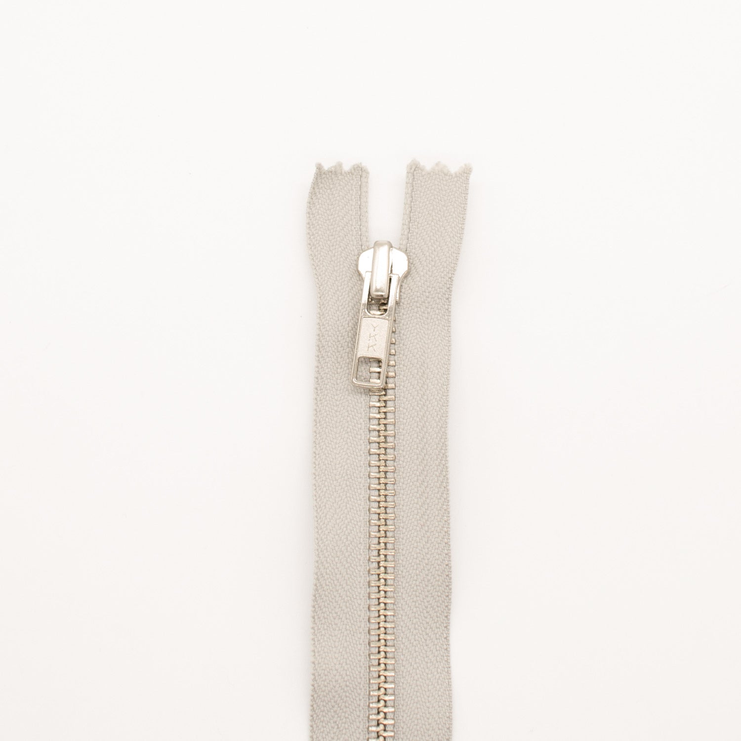 YKK Closed End Metal Zip 20CM