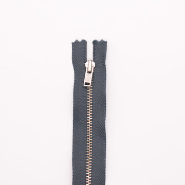 YKK Closed End Metal Zip 44CM
