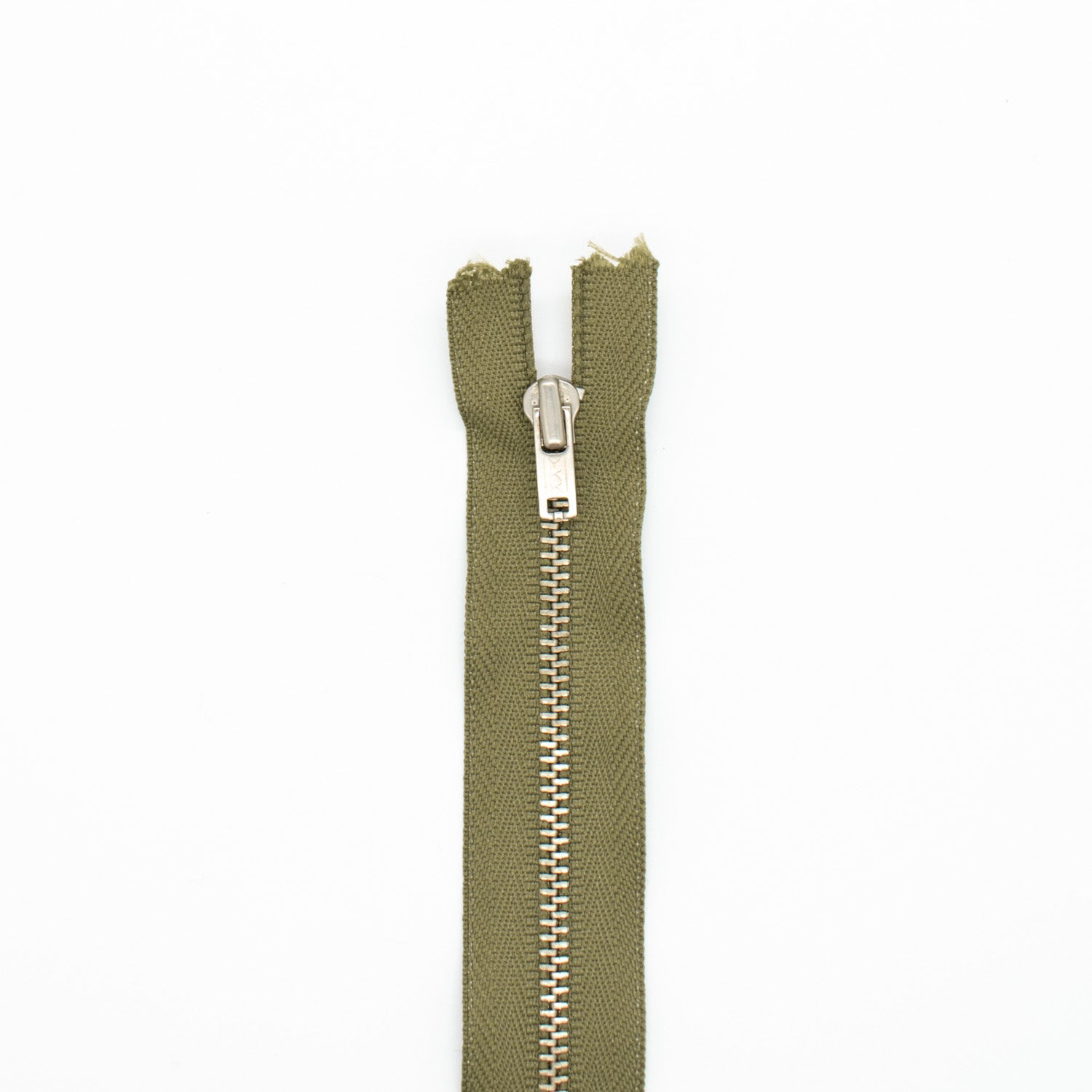 YKK Closed End Metal Zip 29CM