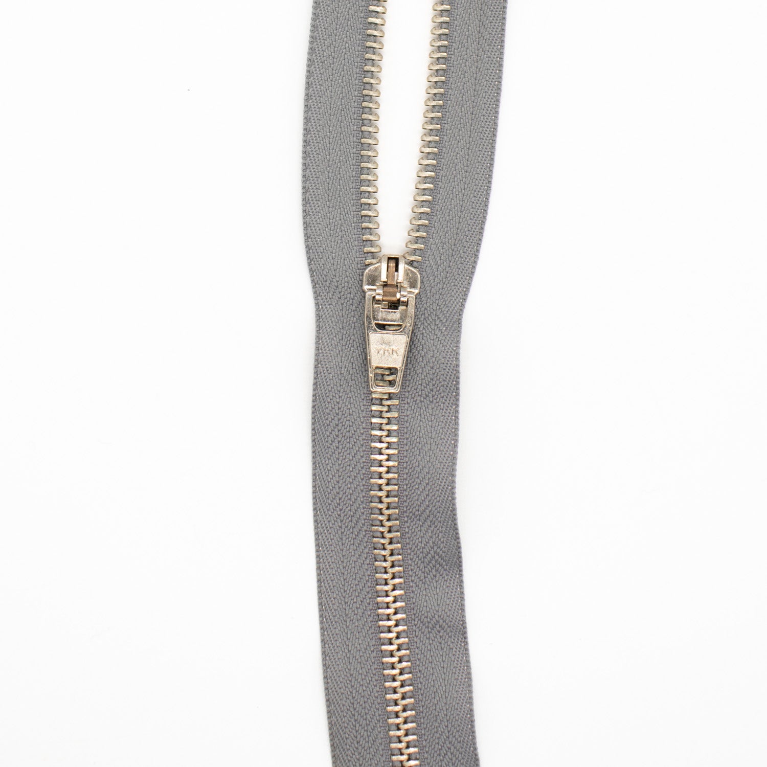YKK Closed End Metal Zip 53CM