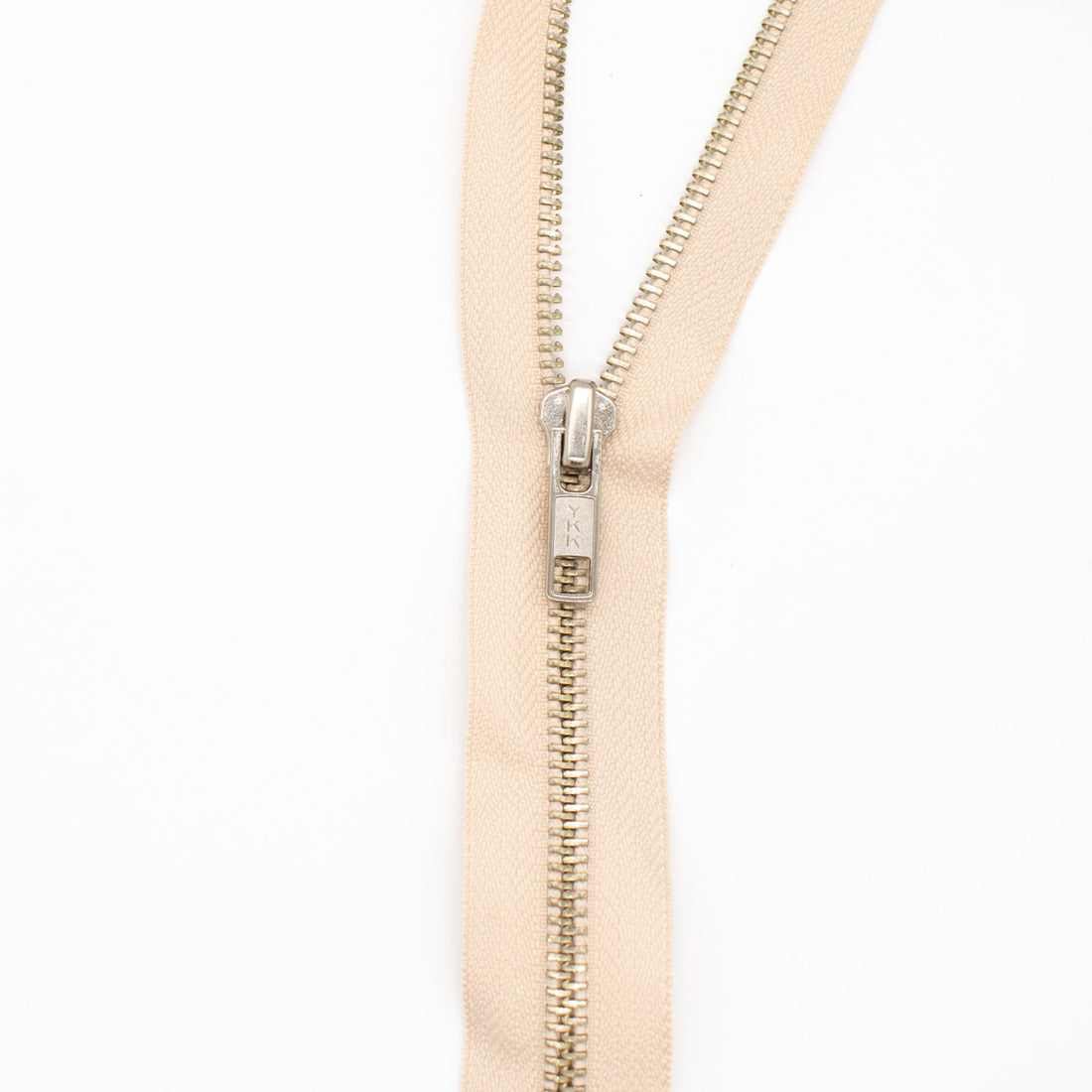 YKK Open End Heavy Duty Metal Zip 48CM