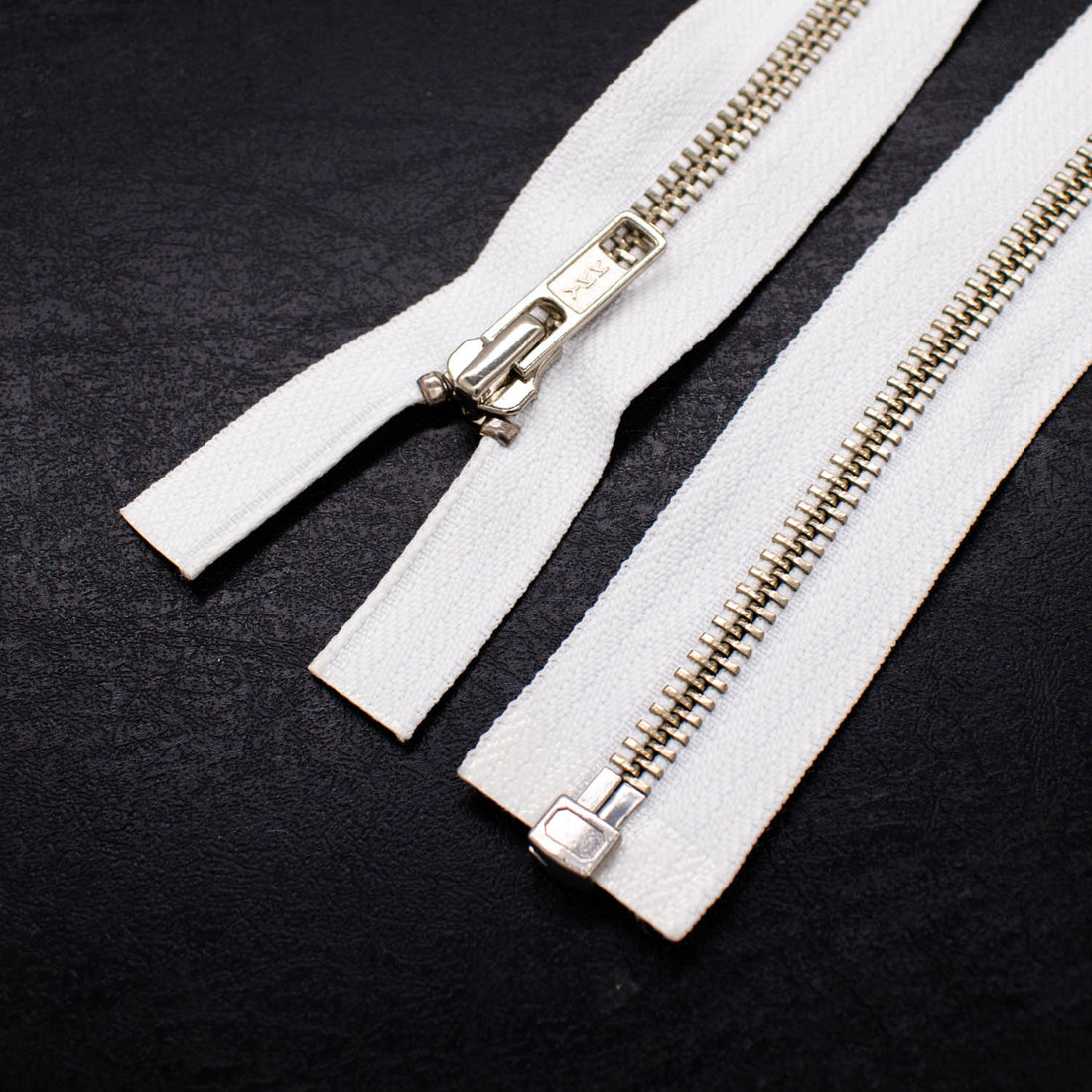 YKK Open End Heavy Duty Metal Zip 65CM