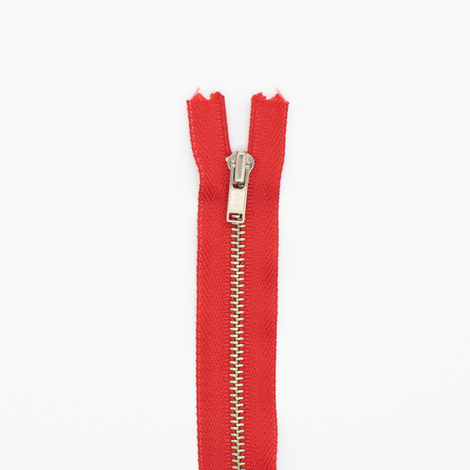 YKK Closed End Metal Zip 20CM