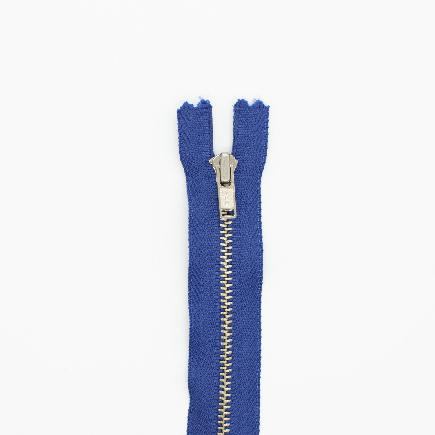 YKK Closed End Metal Zip 23CM