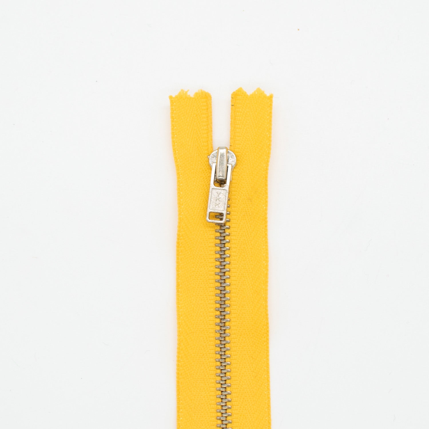 YKK Closed End Metal Zip 40CM