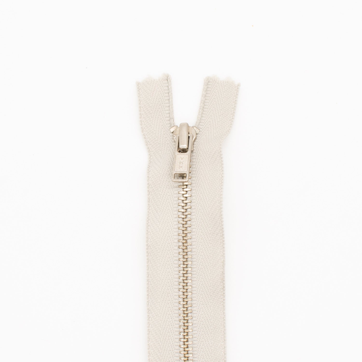 YKK Closed End Metal Zip 28CM
