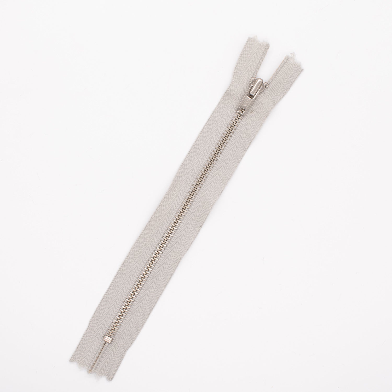 YKK Closed End Metal Zip 16-17CM