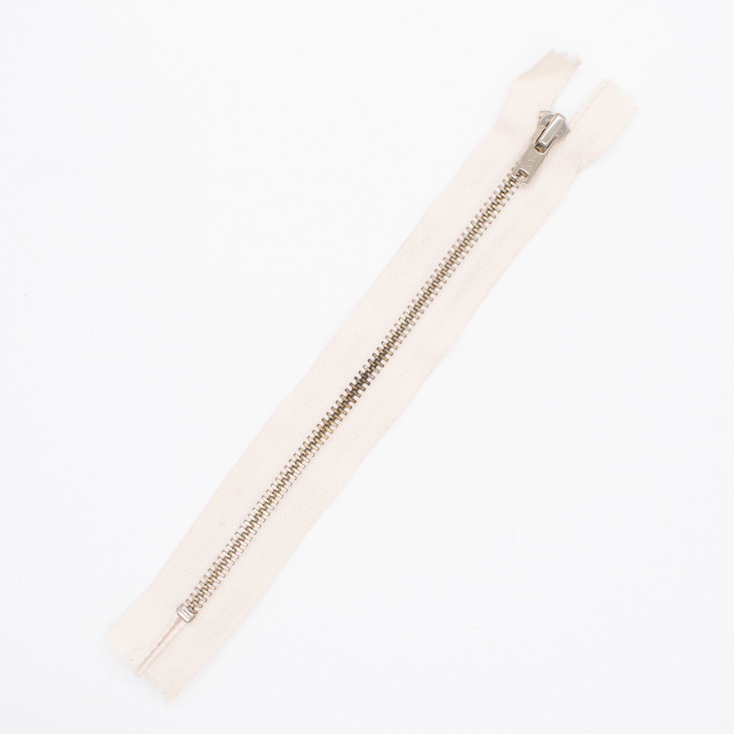 YKK Closed End Metal Zip 16-17CM