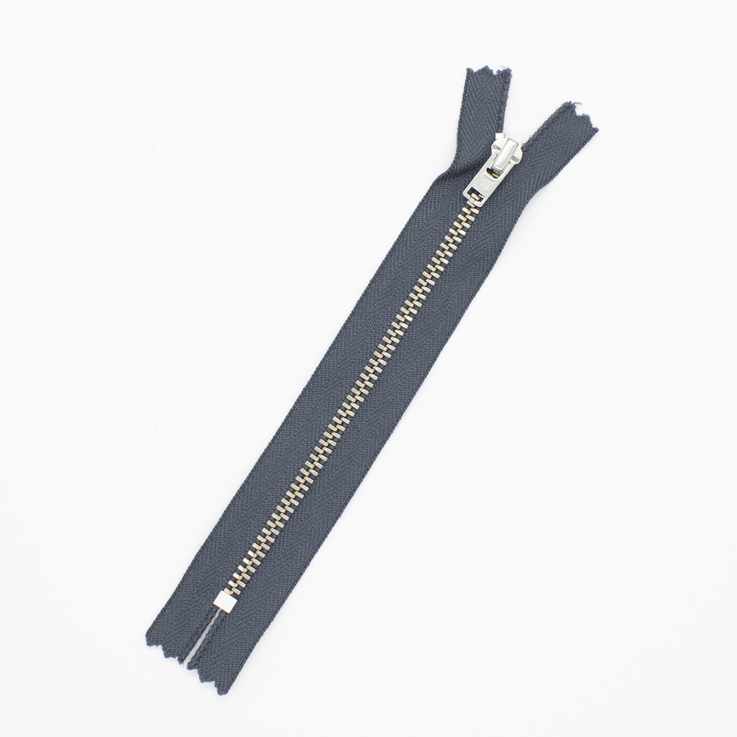 YKK Closed End Metal Zip 15CM