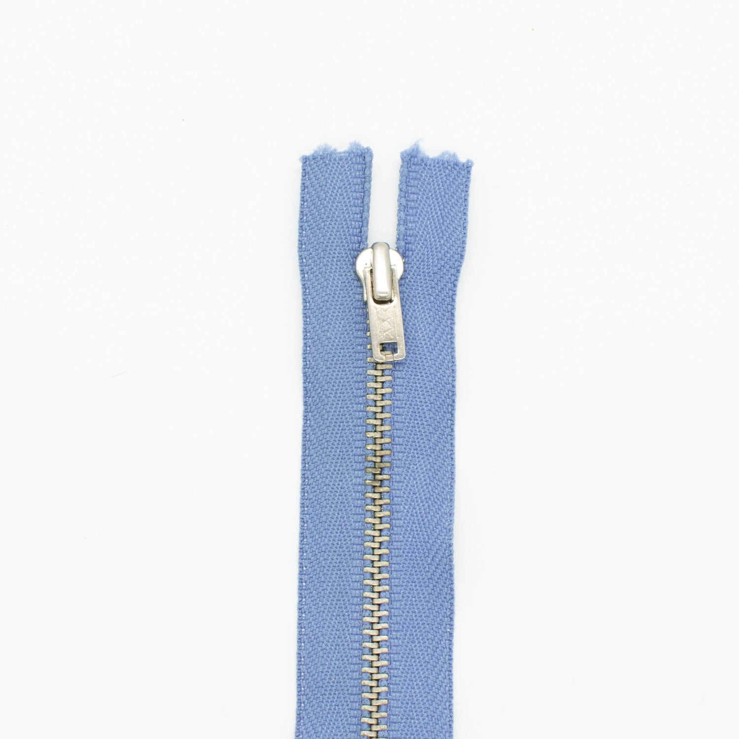 YKK Closed End Metal Zip 23CM