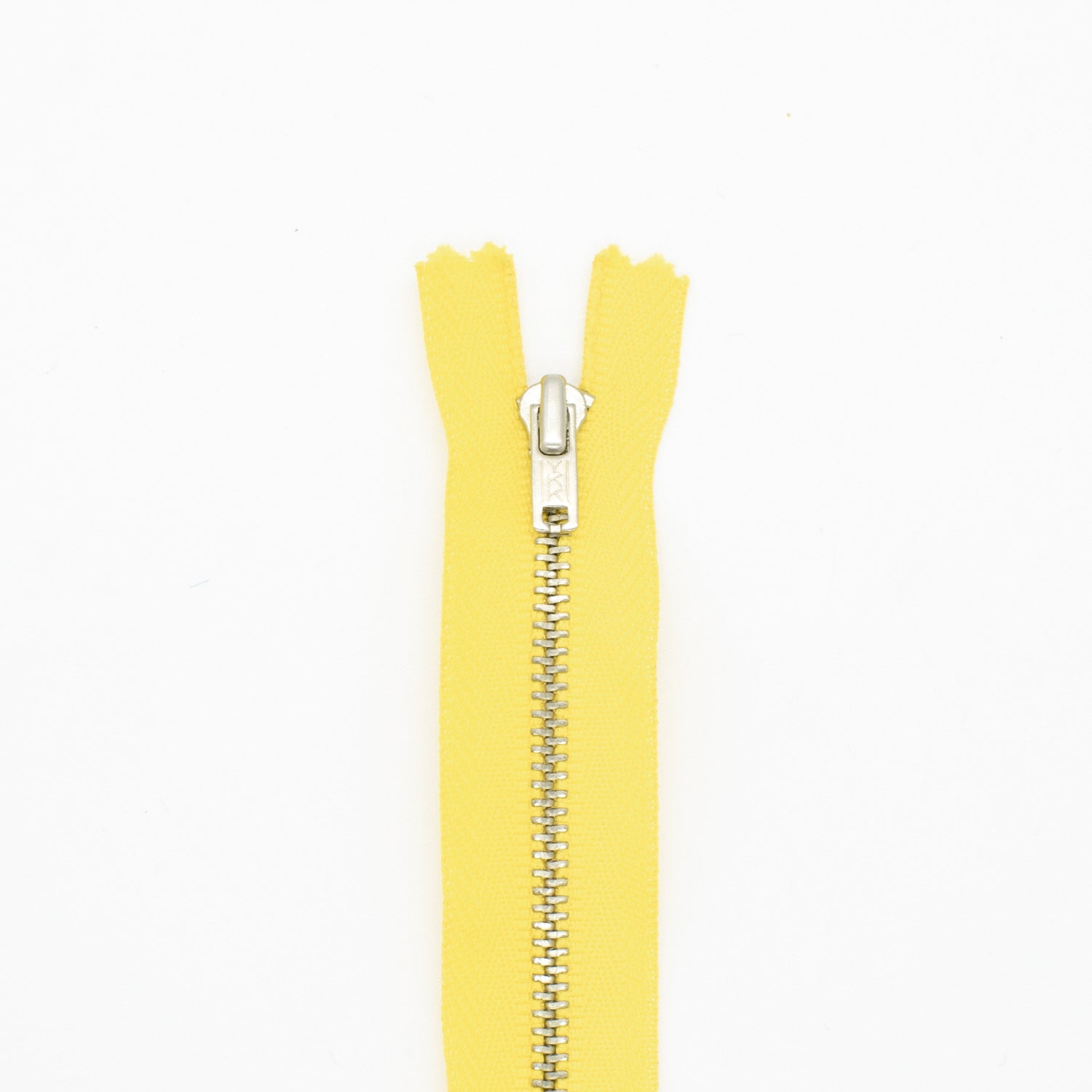 YKK Closed End Metal Zip 20CM