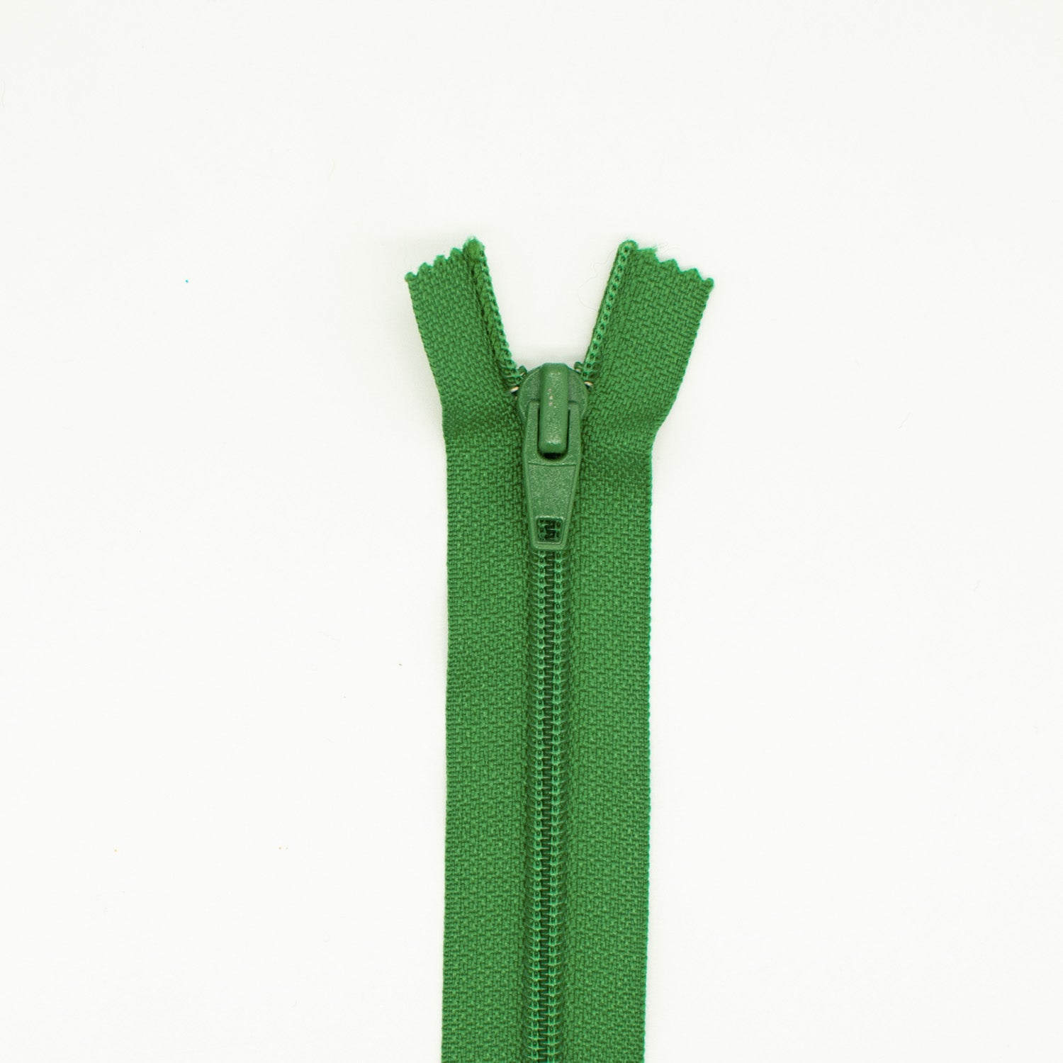YKK Close End Plastic Zip 20CM
