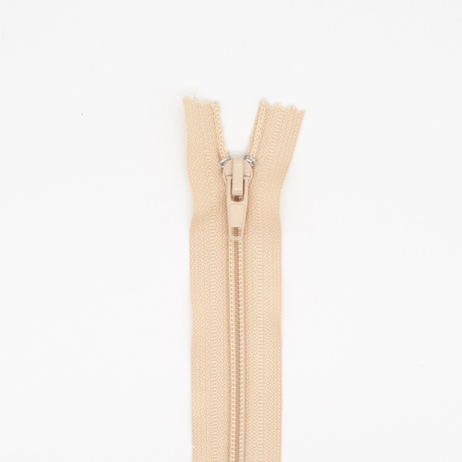 YKK Close End Plastic Zip 24CM