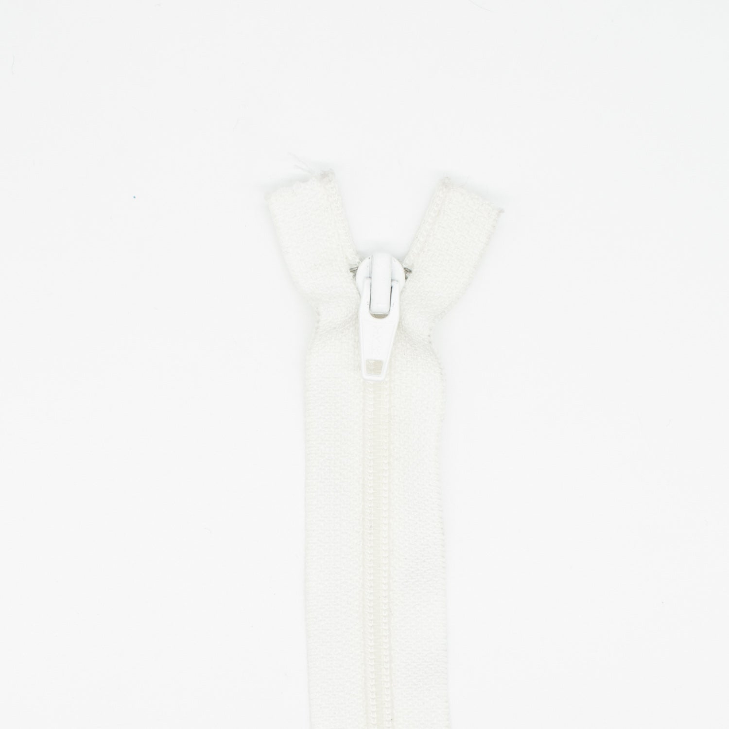 YKK Close End Plastic Zip 55CM